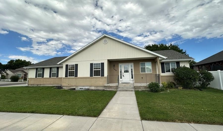 5454 Kymball, Chubbuck, ID 83202 - 6 Beds, 3 Bath