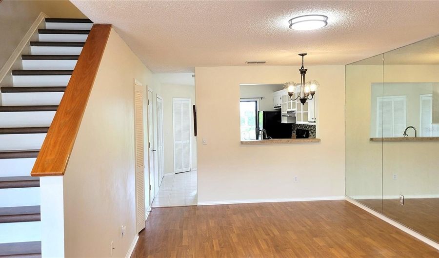 1178 N FAIRWAY Dr 1178, Apopka, FL 32712 - 2 Beds, 3 Bath