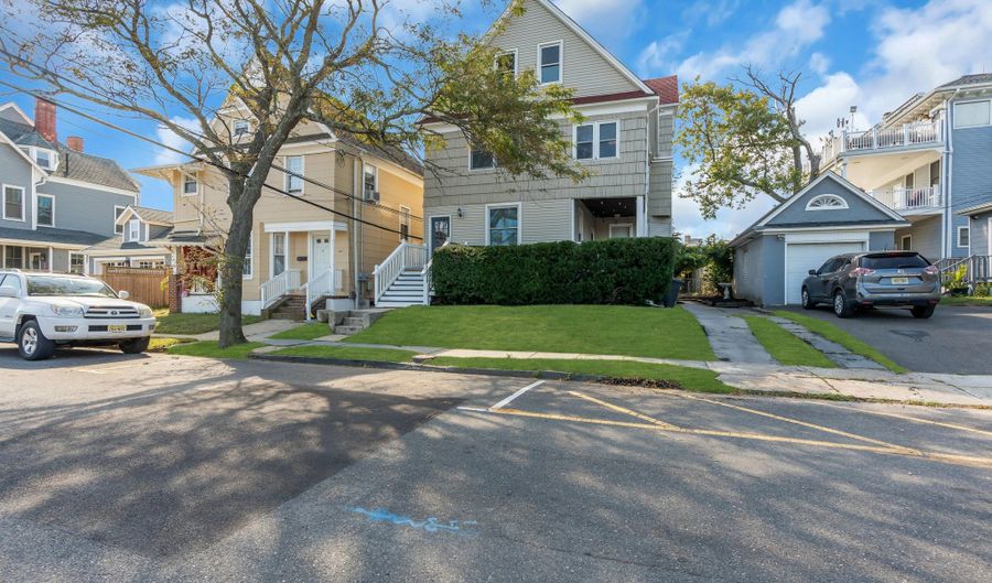 1605 Webb St, Asbury Park, NJ 07712 - 7 Beds, 3 Bath