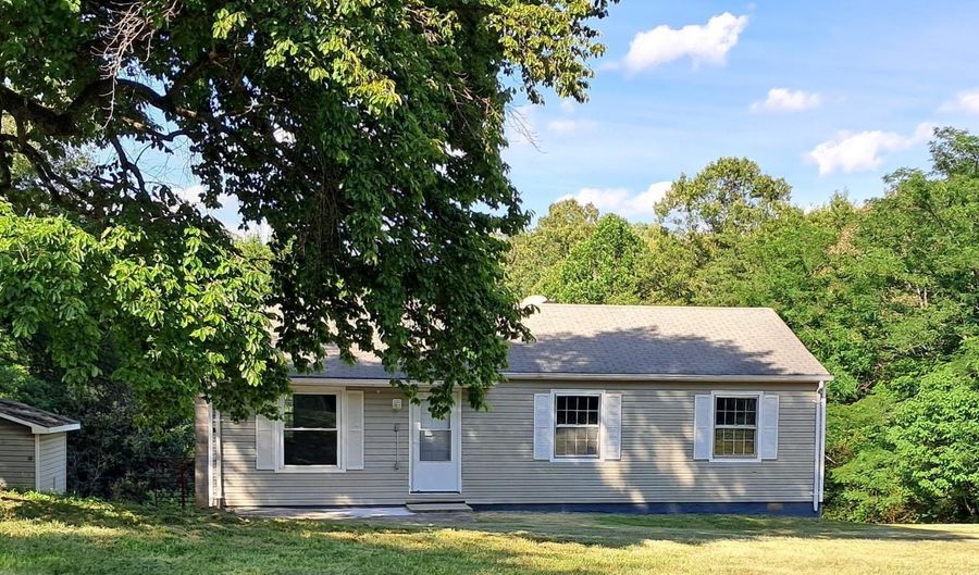 1357 Tardy Mountain Rd, Altavista, VA 24517 - 3 Beds, 2 Bath