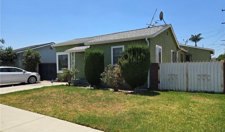 16513 S Pannes Ave, Compton, CA 90221 - 4 Beds, 3 Bath