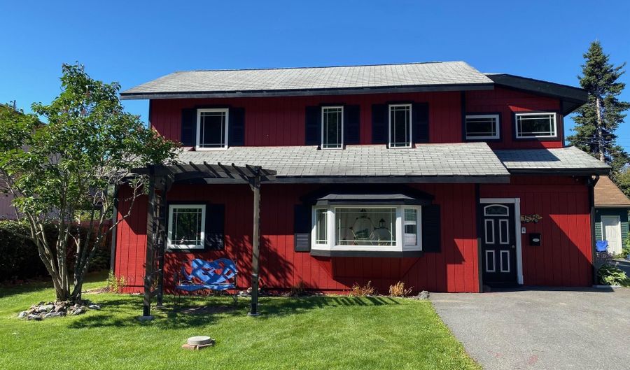 1518 Atkinson Dr, Anchorage, AK 99504 - 3 Beds, 2 Bath