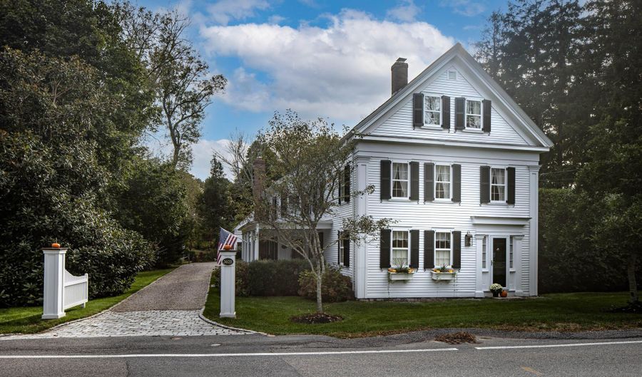 3625 Main St, Barnstable, MA 02630 - 4 Beds, 3 Bath