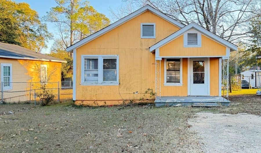 1502 Roosevelt Ave, Albany, GA 31705 - 2 Beds, 1 Bath