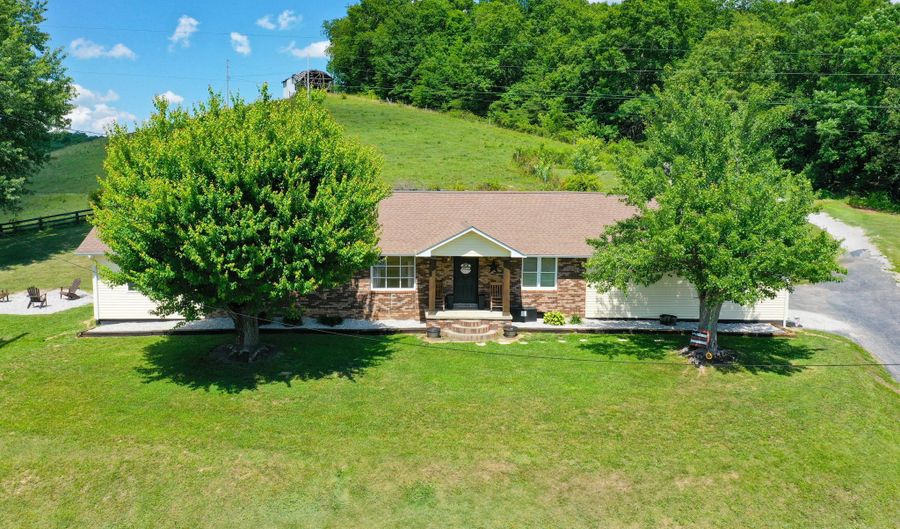 641 State Hwy 3444, Annville, KY 40402 - 3 Beds, 2 Bath