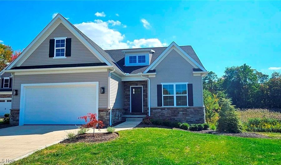 583 Iris Pl, Aurora, OH 44202 - 4 Beds, 3 Bath