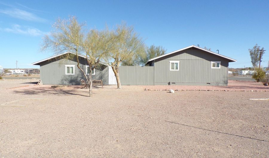 44351 Main St, Bouse, AZ 85325 - 1 Beds, 1 Bath