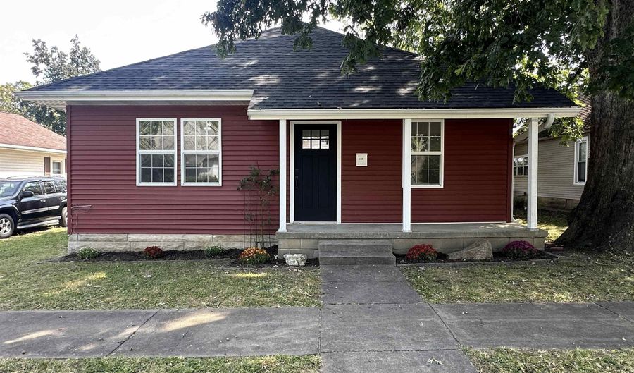 528 S St, Bedford, IN 47421 - 3 Beds, 1 Bath
