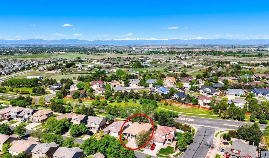 489 Hayloft Way, Brighton, CO 80601 - 5 Beds, 4 Bath