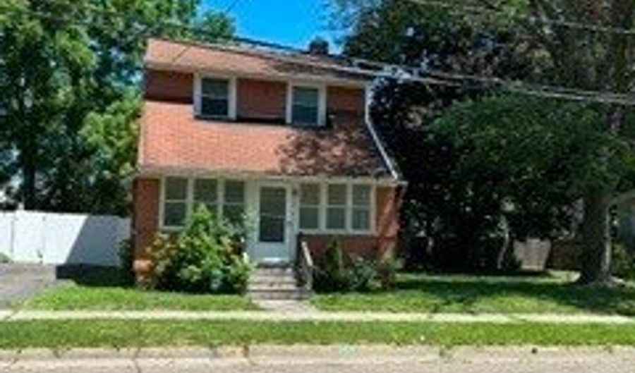 1113 Santee Ave, Akron, OH 44306 - 3 Beds, 1 Bath