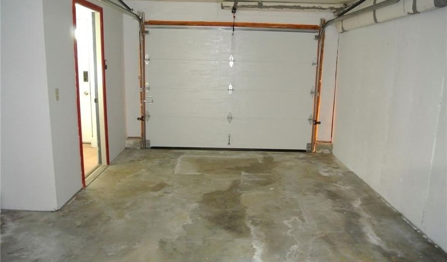 34 Sanwood Dr, Burrillville, RI 02830 - 2 Beds, 2 Bath