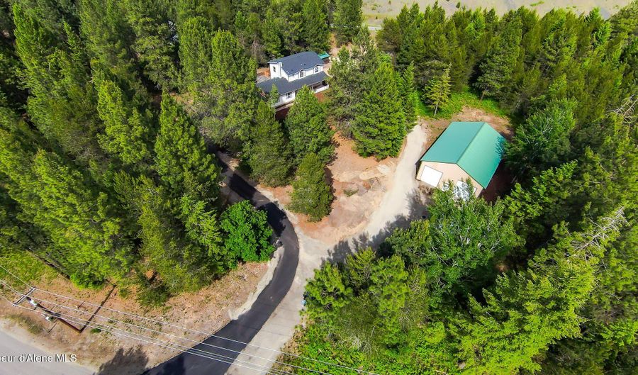 105 Ponderosa Way, Bonners Ferry, ID 83805 - 4 Beds, 3 Bath