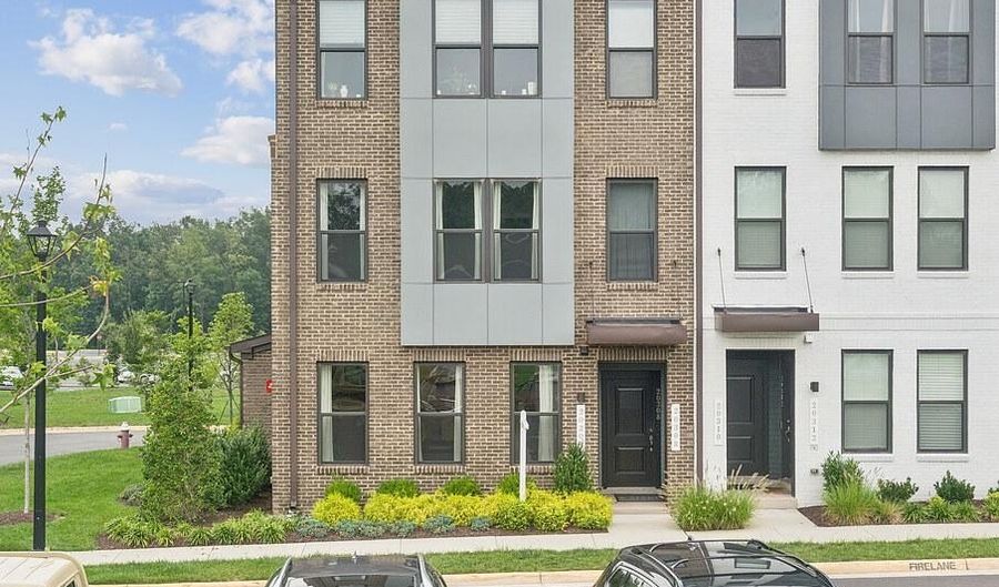 20306 NEWFOUNDLAND Sq, Ashburn, VA 20147 - 2 Beds, 3 Bath