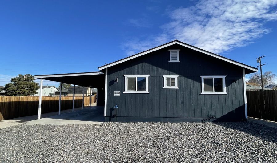 370 Connelly St, Hawthorne, NV 89415 - 4 Beds, 2 Bath