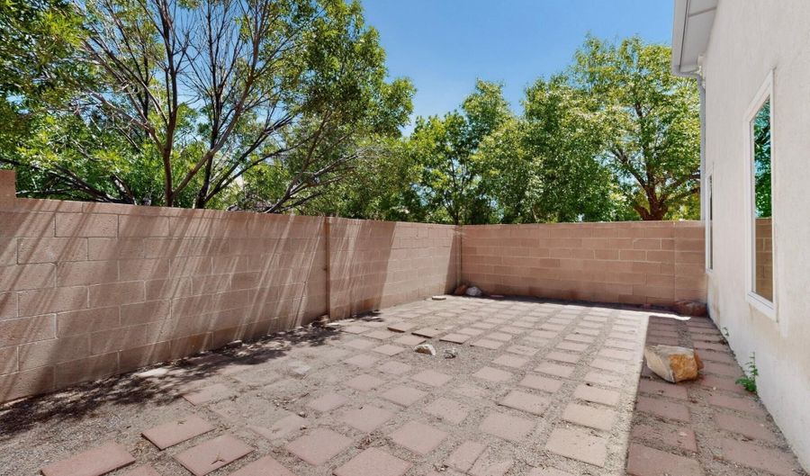 8009 Rancho Dorado Ct NW, Albuquerque, NM 87120 - 4 Beds, 3 Bath