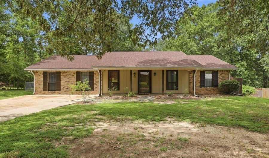 113 Golden Estates Dr, Brandon, MS 39042 - 3 Beds, 2 Bath