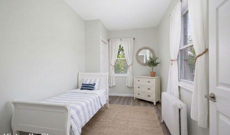 1040 Connecticut Ave, Bridgeport, CT 06607 - 2 Beds, 1 Bath