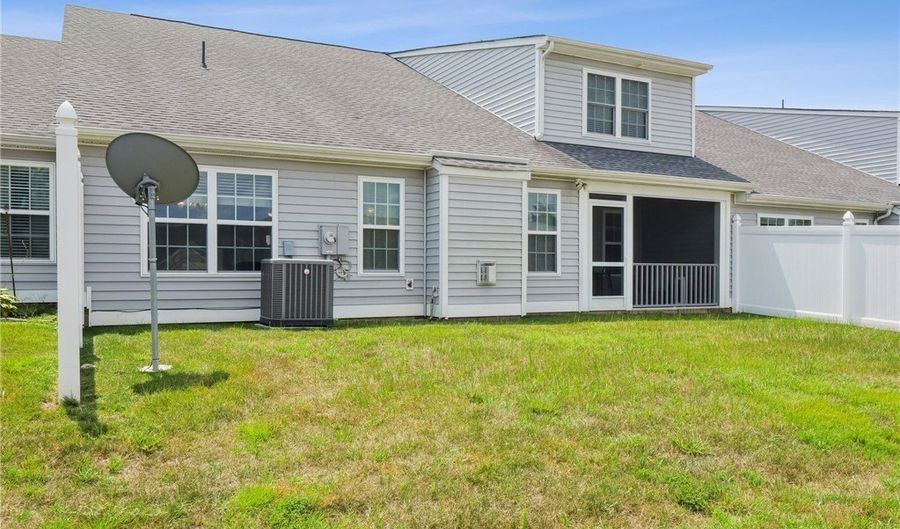427 Sara Ct, Aylett, VA 23009 - 3 Beds, 3 Bath