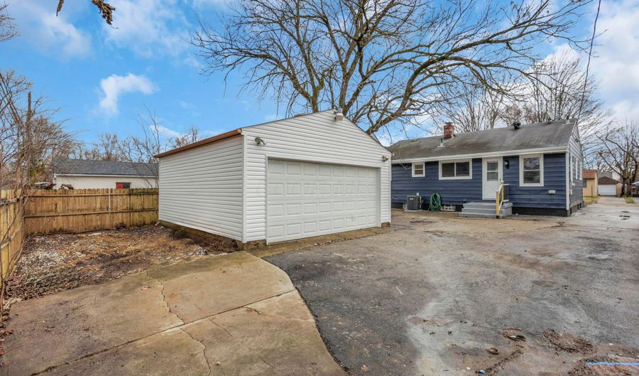1251 Dellwood Ave, Columbus, OH 43227 - 4 Beds, 2 Bath