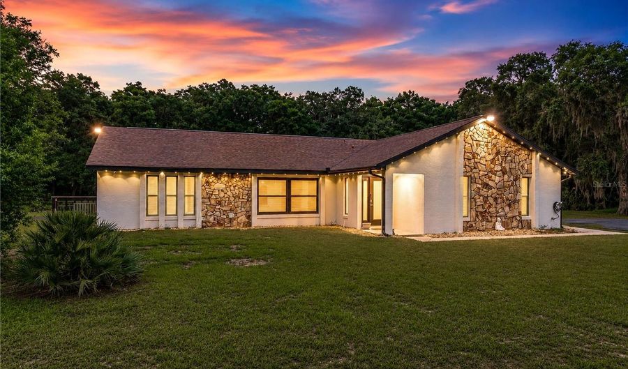 2735 NE 127TH Pl, Anthony, FL 32617 - 3 Beds, 2 Bath