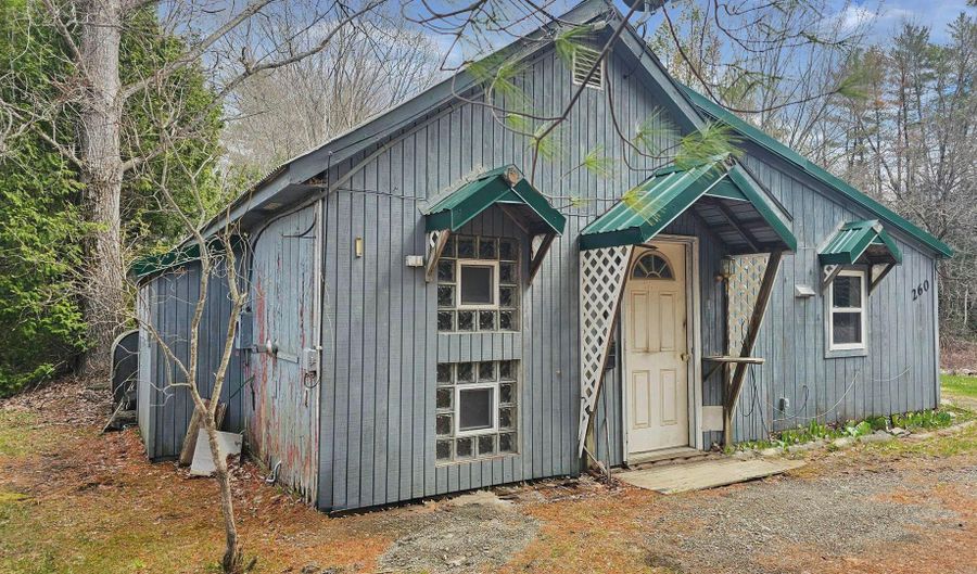 260 Pond Rd, Albion, ME 04910 - 2 Beds, 1 Bath