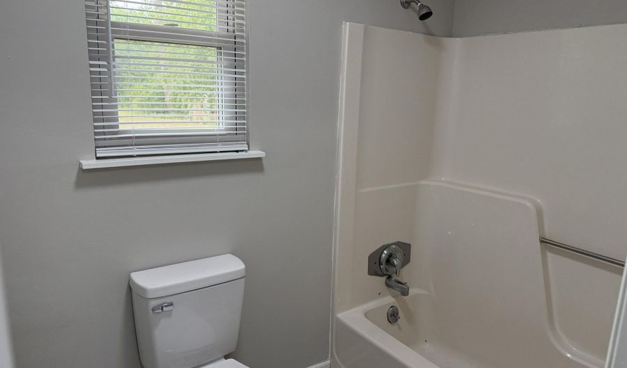 226 Sherwood Dr, Augusta, GA 30909 - 3 Beds, 2 Bath