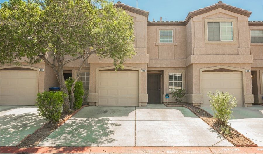 2621 Adelante Ave 102, Las Vegas, NV 89106 - 2 Beds, 3 Bath