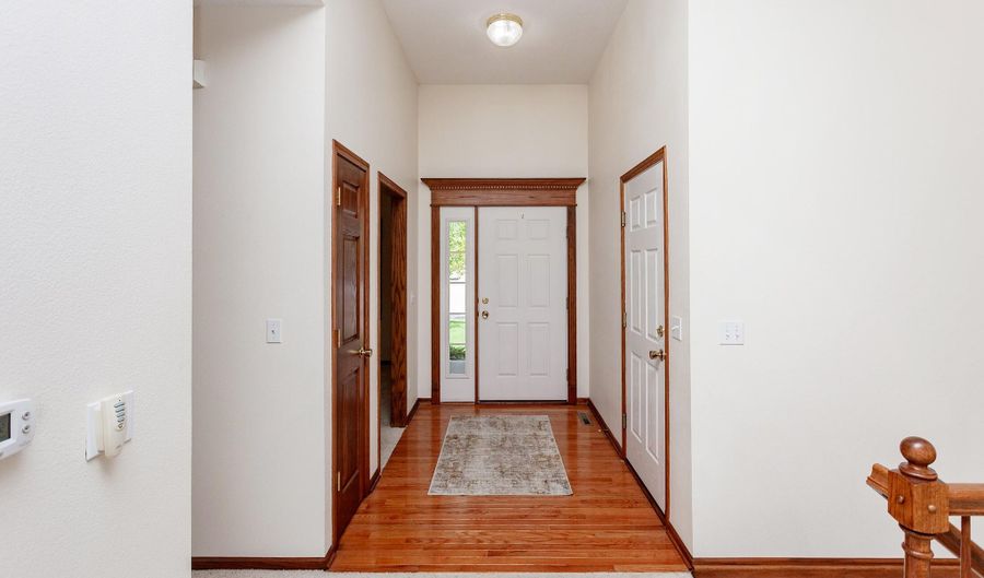 3309 SW Edgewood Ln, Ankeny, IA 50023 - 4 Beds, 3 Bath