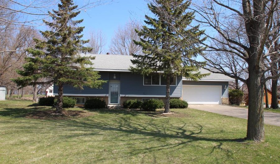 8643 State Highway 24 NW, Annandale, MN 55302 - 3 Beds, 2 Bath