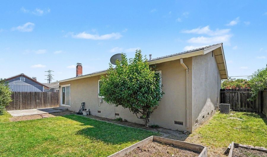 123 E Lake Dr, Antioch, CA 94509 - 3 Beds, 2 Bath