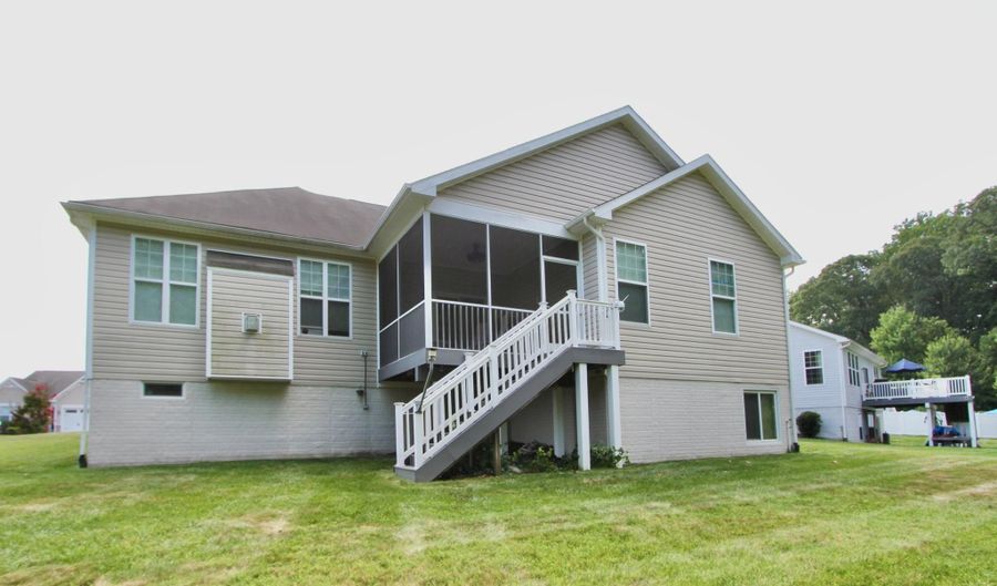 108 N RED Hvn, Dover, DE 19901 - 3 Beds, 2 Bath
