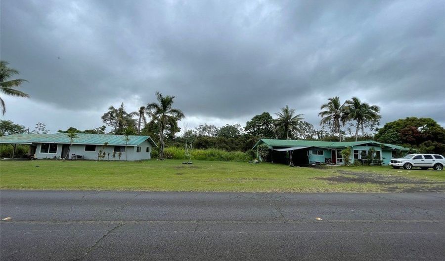 16-117 Pohaku Pl, Keaau, HI 96749 - 8 Beds, 6 Bath