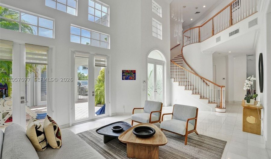 3690 NE 199th St 3690, Aventura, FL 33180 - 5 Beds, 5 Bath