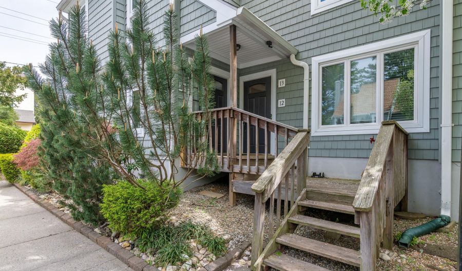 1 Central Ave 11, Atlantic Highlands, NJ 07716 - 2 Beds, 2 Bath