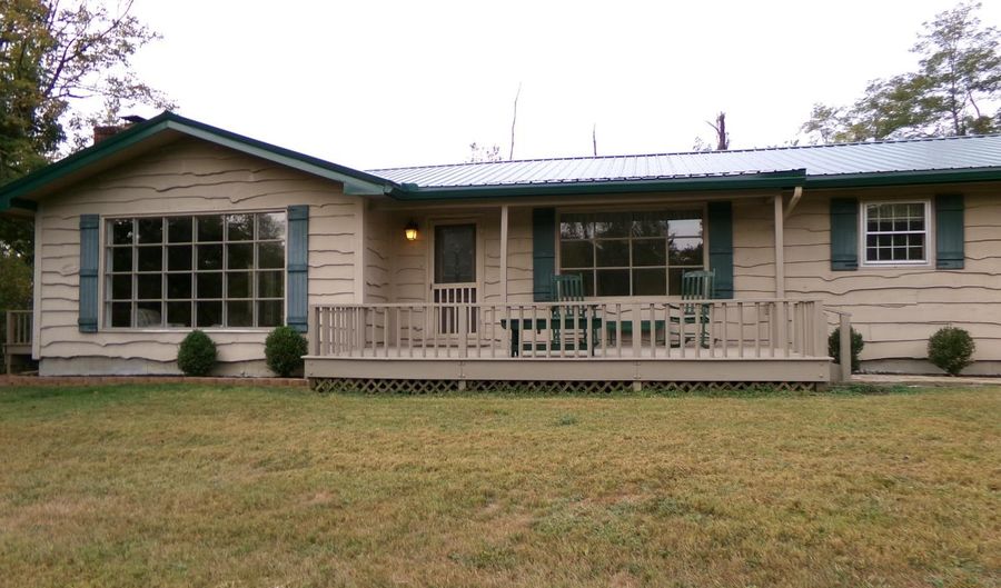 8219 Old Sr 350, Aurora, IN 47001 - 3 Beds, 2 Bath