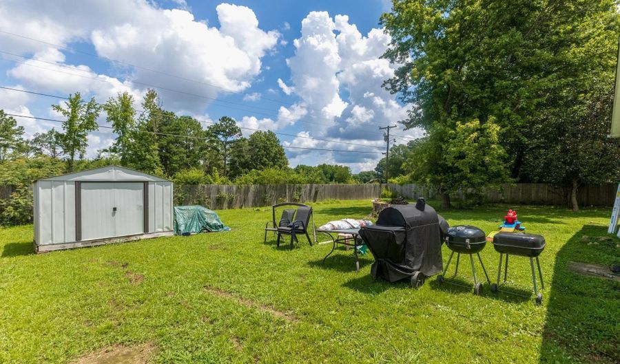 17309 Ferry Rd, Athens, AL 35611 - 3 Beds, 2 Bath