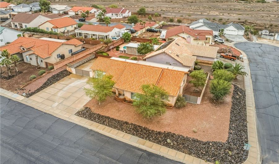 2188 Shadow Canyon Dr, Bullhead City, AZ 86442 - 4 Beds, 2 Bath