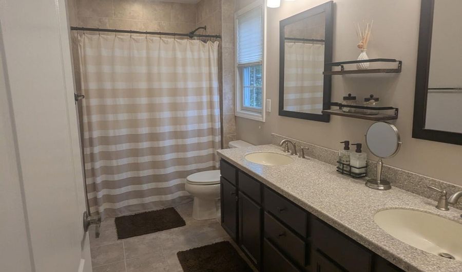 1960 Breakers Dr, Barnegat, NJ 08005 - 3 Beds, 3 Bath