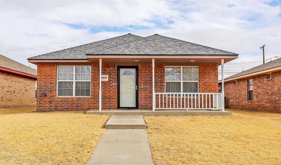 1923 S FAIRFIELD St, Amarillo, TX 79103 - 2 Beds, 2 Bath