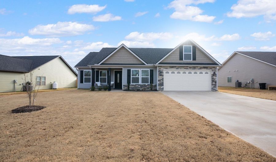 1558 Sandy Ford Rd, Chesnee, SC 29323 - 3 Beds, 2 Bath