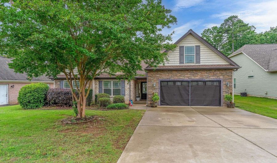 116 Paladin Dr, Boiling Springs, SC 29316 - 3 Beds, 2 Bath