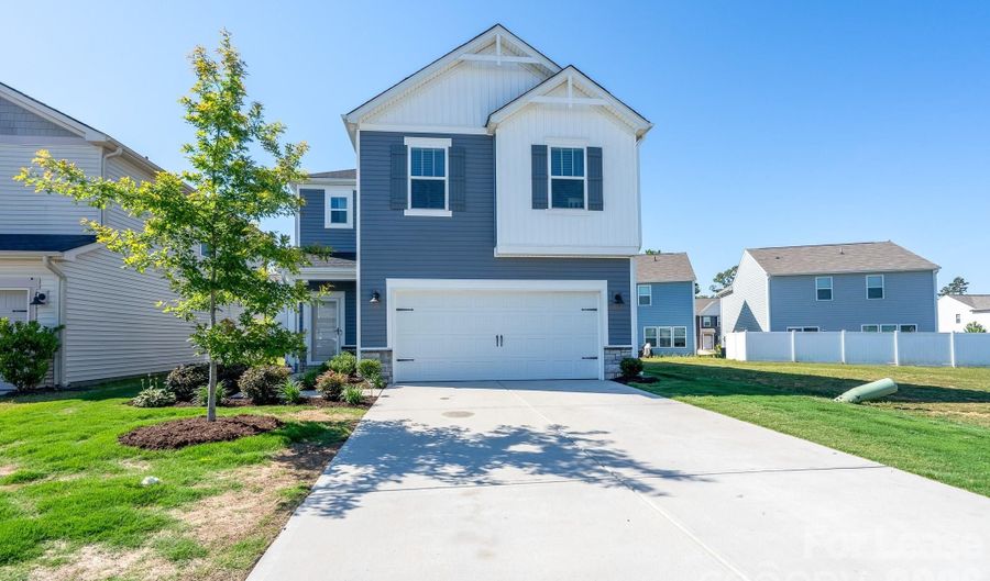 321 Fairchild Way, Albemarle, NC 28001 - 3 Beds, 3 Bath