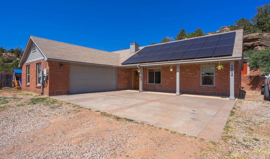 1504 N ROME Way, Apple Valley, UT 84737 - 3 Beds, 2 Bath