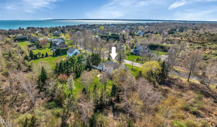 1750 Water Ter, Southold, NY 11971 - 4 Beds, 3 Bath