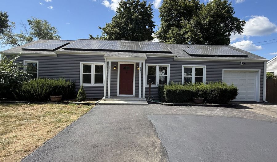 194 Courtland Ave, Stamford, CT 06906 - 4 Beds, 2 Bath