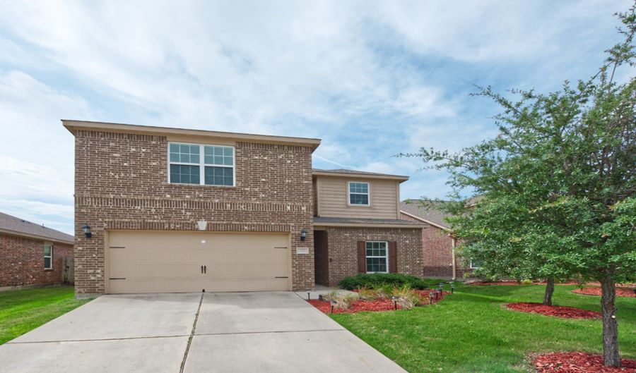 152 Curt St, Anna, TX 75409 - 5 Beds, 4 Bath