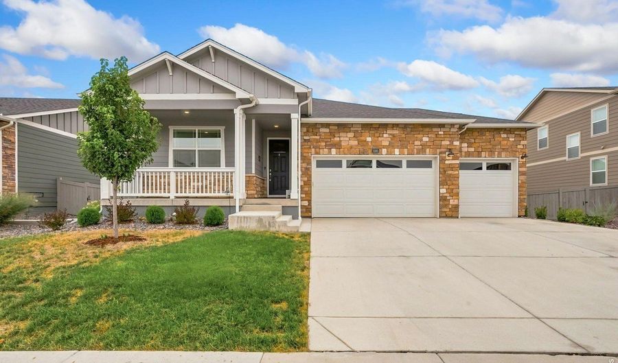 1080 Clara View Dr, Berthoud, CO 80513 - 4 Beds, 2 Bath
