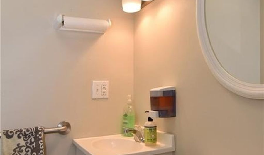 4115 Mendon Rd, Cumberland, RI 02864 - 0 Beds, 0 Bath