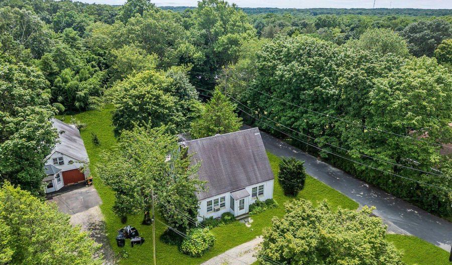 3005 Atlantic Ave, Allenwood, NJ 08720 - 4 Beds, 2 Bath