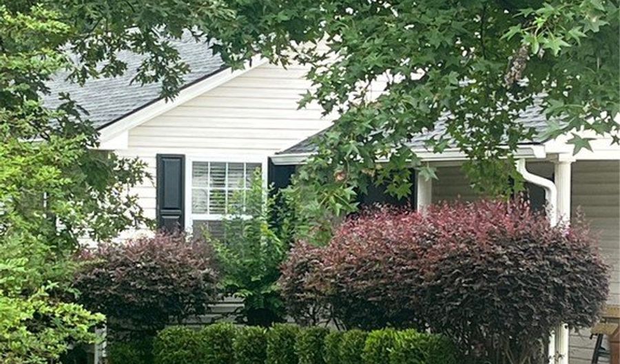 125 Palmeto Pkwy, Belton, SC 29627 - 3 Beds, 2 Bath